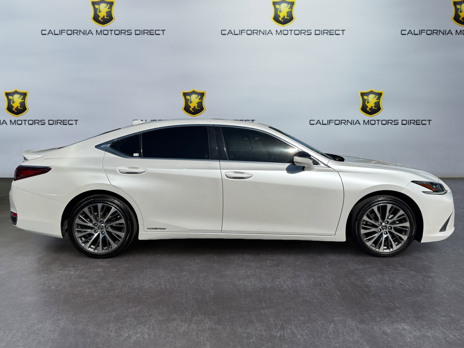 Used 2019 Lexus ES 300h FWD image 6