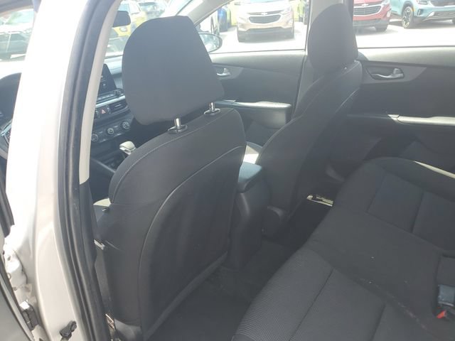 Used 2021 Kia Forte LXS FWD image 13