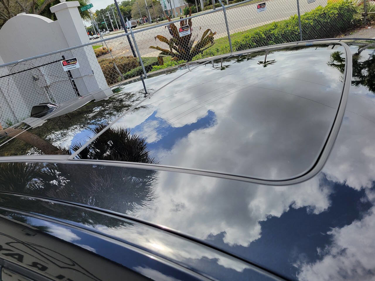 Used 2026 BMW X6 M Competition w/ Executive Package image 15