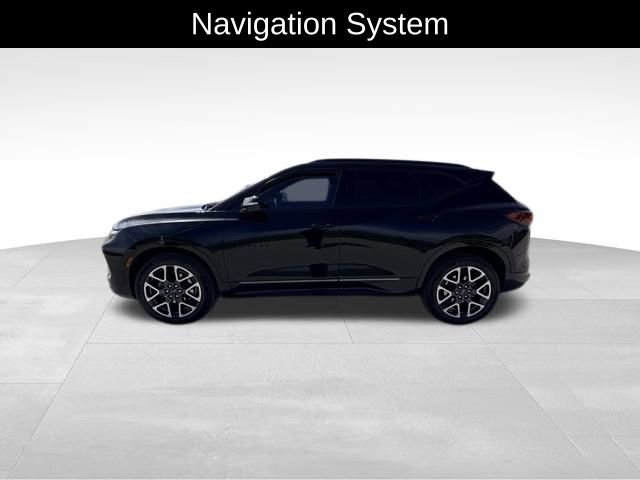 Certified 2024 Chevrolet Blazer RS w/ Driver Confidence II Package image 4