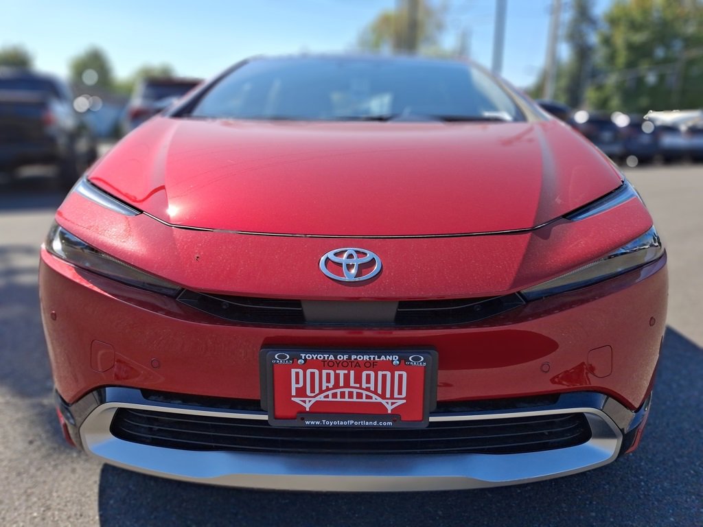 New 2026 Toyota Prius Plug-In Hybrid image 3