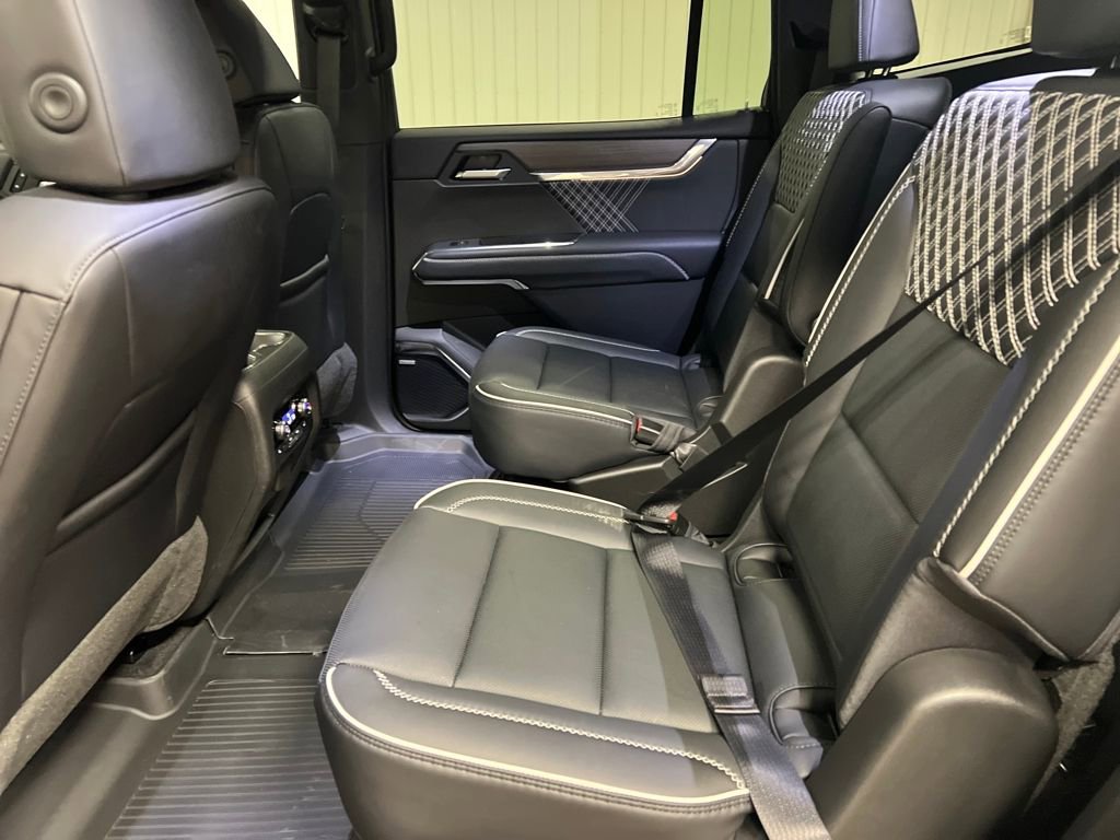 New 2026 GMC Acadia Denali w/ Super Cruise Package image 13