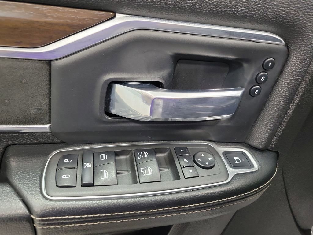 Used 2022 RAM 2500 Laramie AWD/4WD image 38