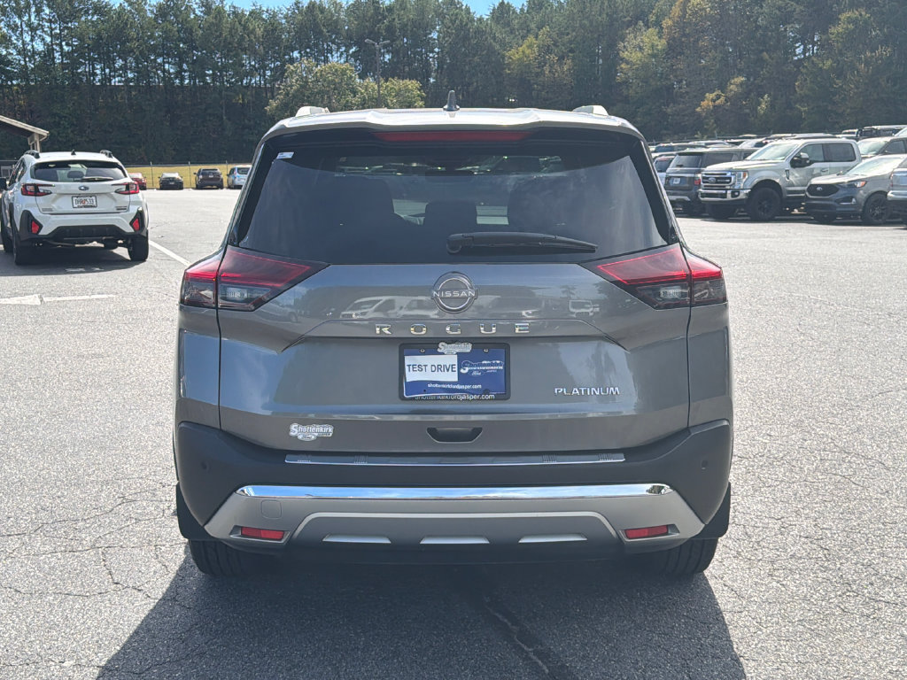Used 2023 Nissan Rogue Platinum w/ Platinum Premium Package FWD image 6