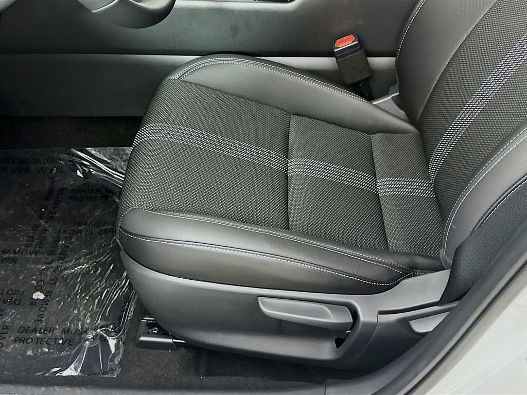 New 2025 MAZDA CX-50 AWD 2.5 S w/ Weather Package image 26