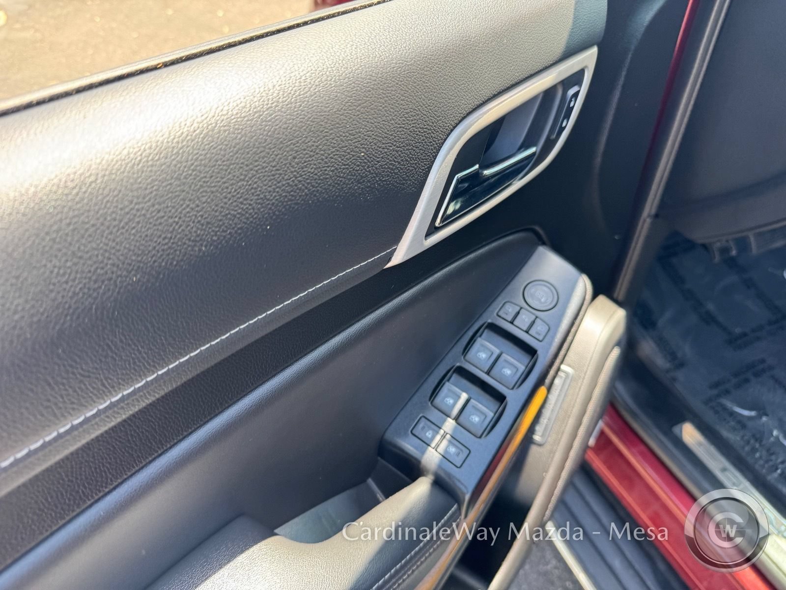 Used 2020 GMC Yukon XL Denali RWD image 13