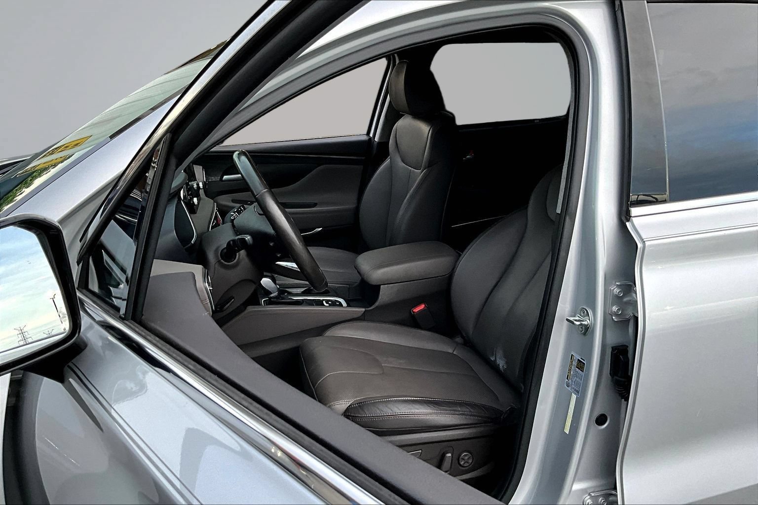 Used 2020 Hyundai Santa Fe Limited FWD image 21