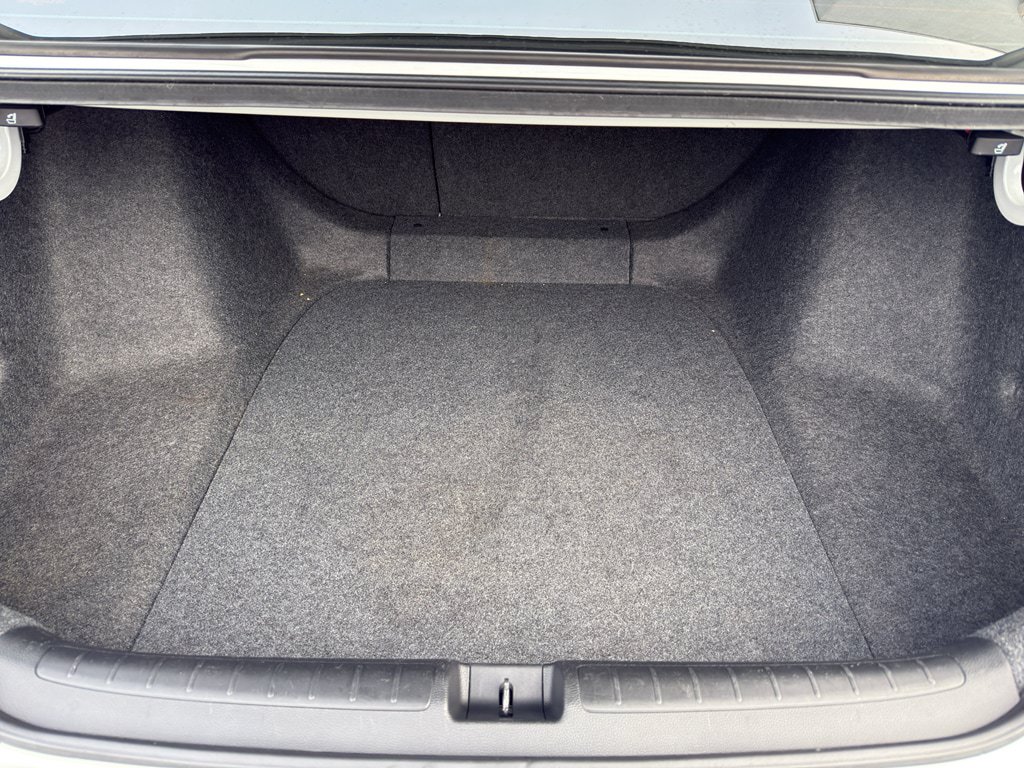 Used 2018 Honda Accord EX-L image 19