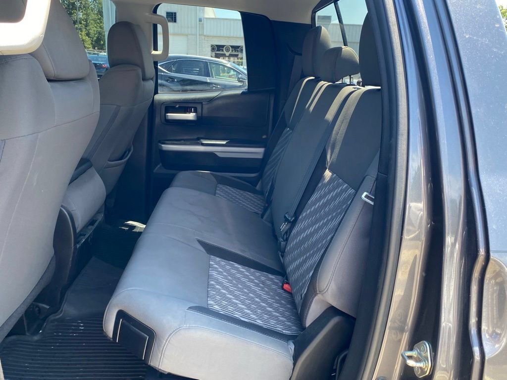 Used 2018 Toyota Tundra SR5 AWD/4WD image 8