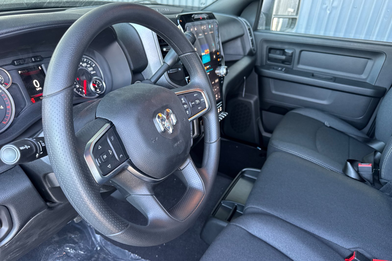 New 2027 RAM 3500 Tradesman AWD/4WD image 9