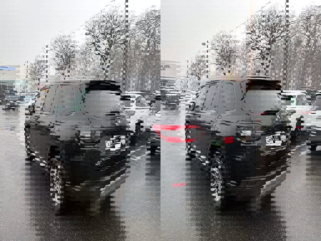 Certified 2023 Honda Pilot EX-L image 9