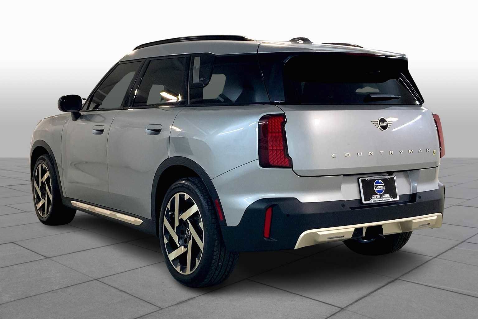 Used 2025 MINI Cooper Countryman SE image 11