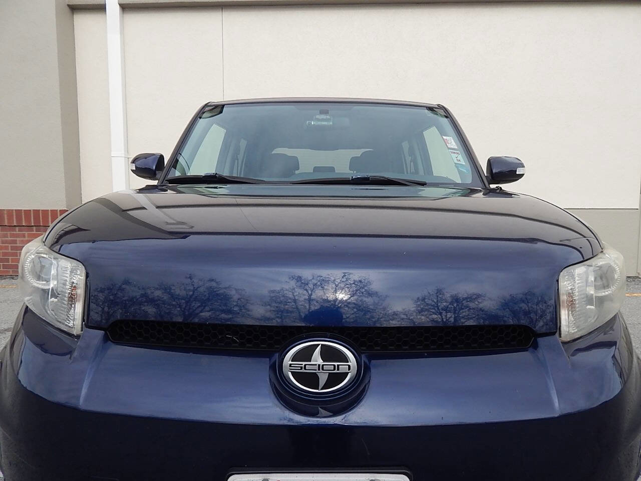 Used 2015 Scion xB image 9