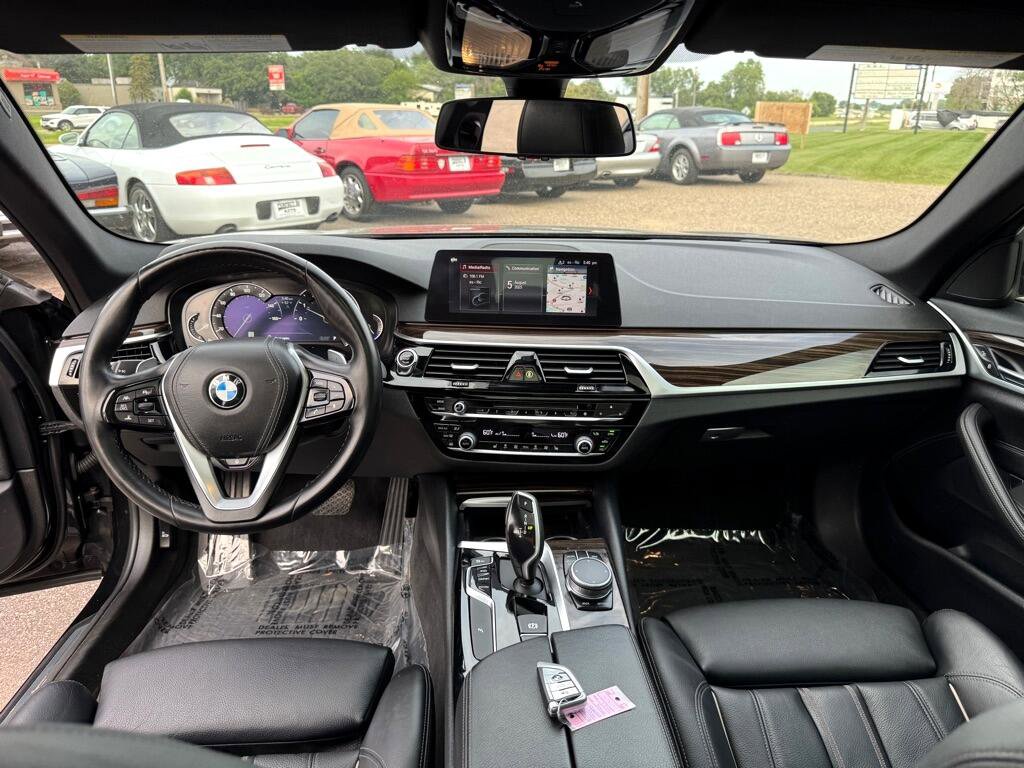 Used 2019 BMW 530i xDrive image 34