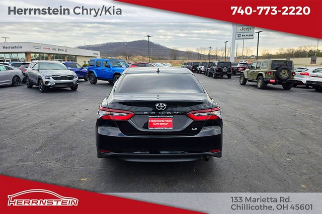 Used 2022 Toyota Camry LE FWD image 30