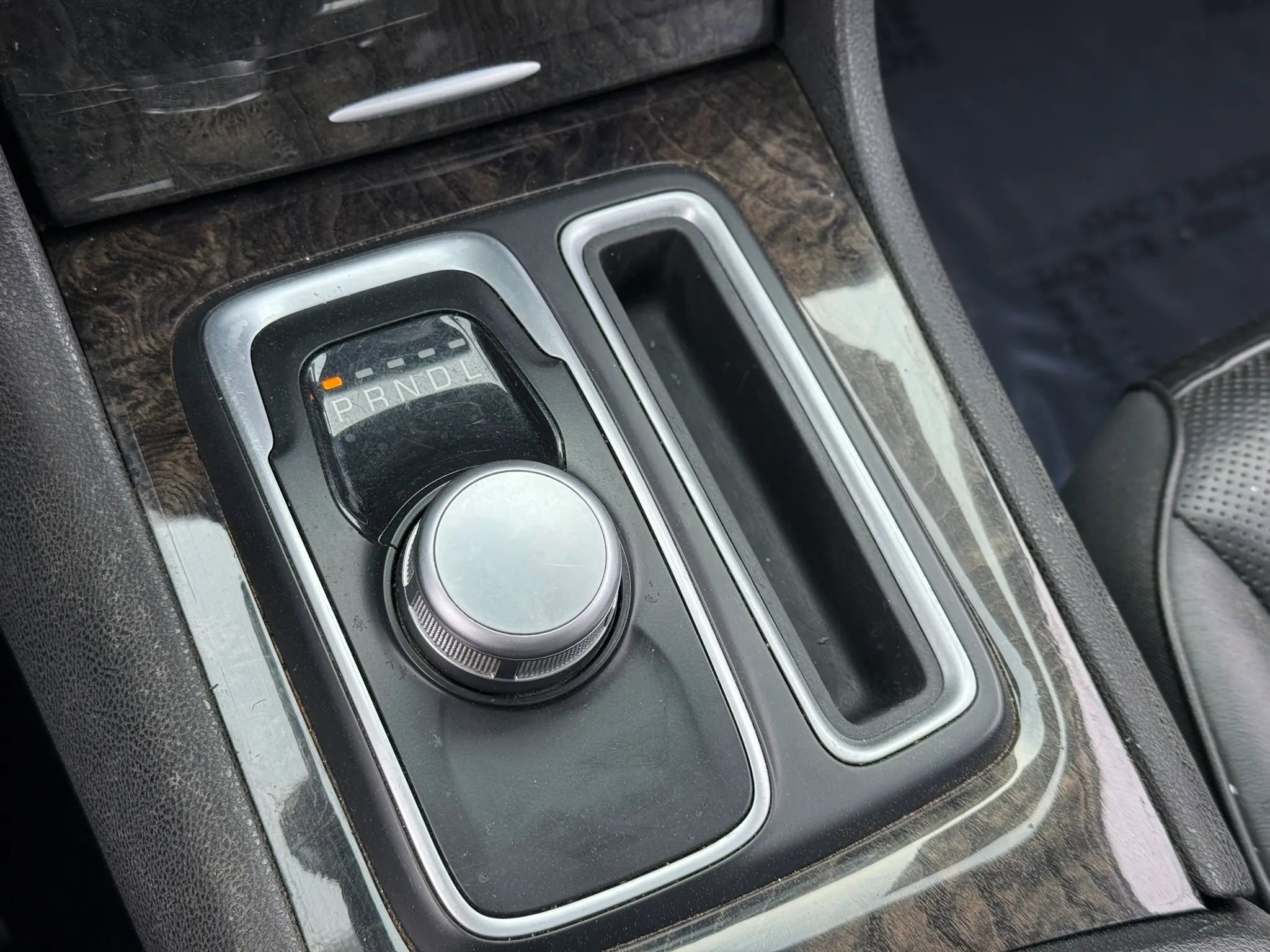 Used 2020 Chrysler 300 Limited image 26