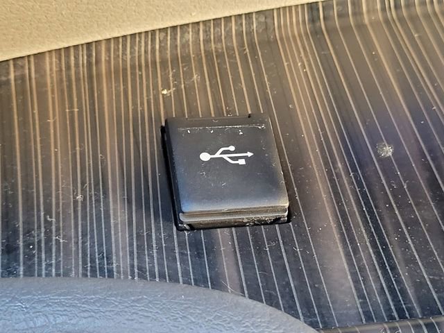 Certified 2021 Toyota Sienna Limited FWD image 15