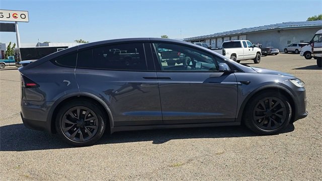 Used 2022 Tesla Model X image 9