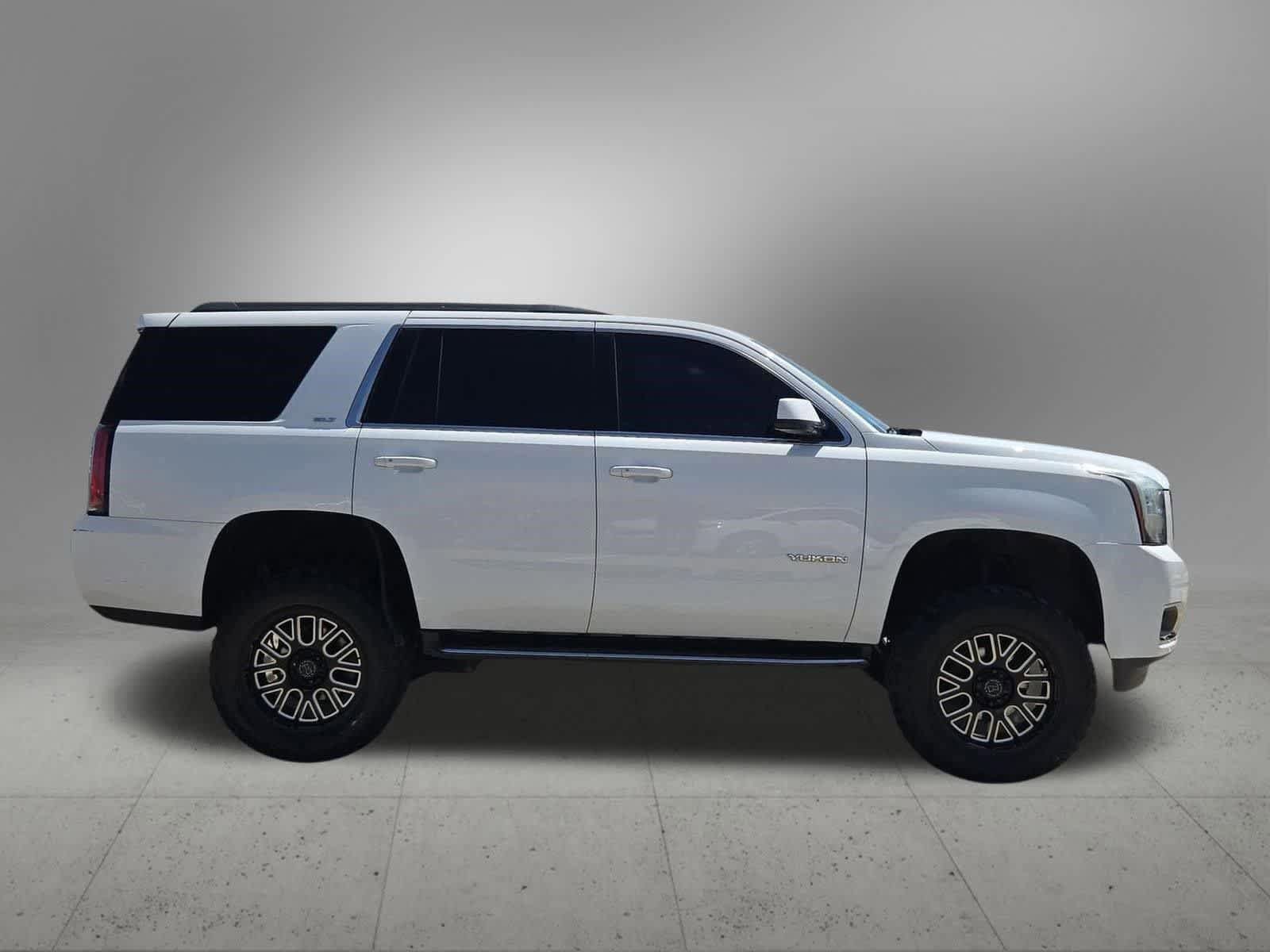 Used 2019 GMC Yukon SLT AWD/4WD image 7