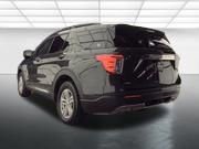 Used 2023 Ford Explorer XLT w/ Equipment Group 202A image 14