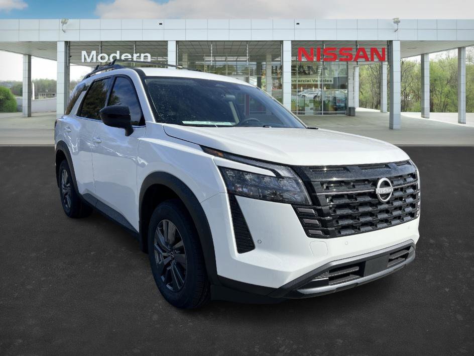 New 2026 Nissan Pathfinder SV image 5