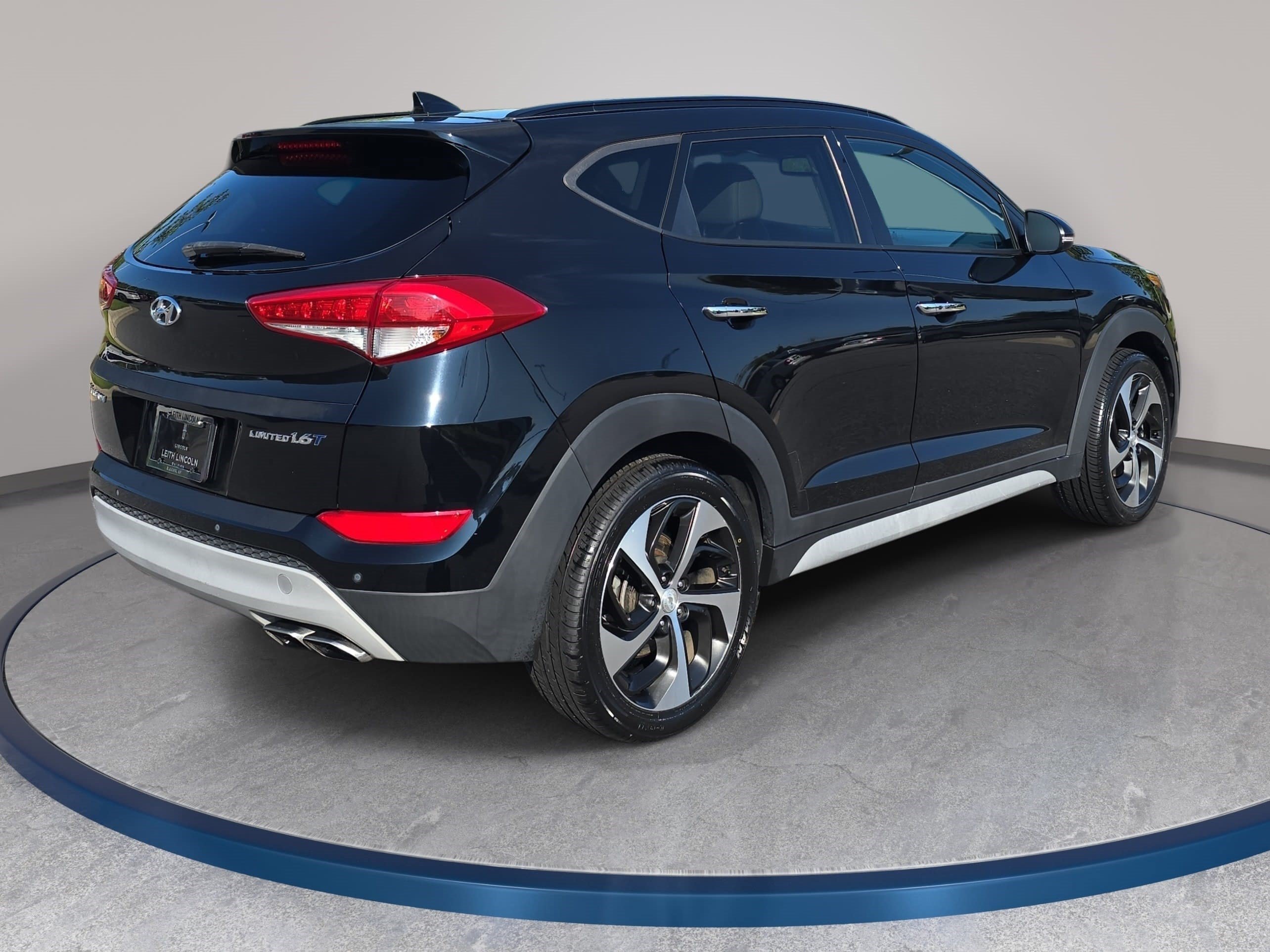 Used 2018 Hyundai Tucson Limited w/ Ultimate Package 02 FWD image 5