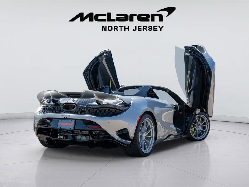 New 2025 McLaren 750S Spider image 18