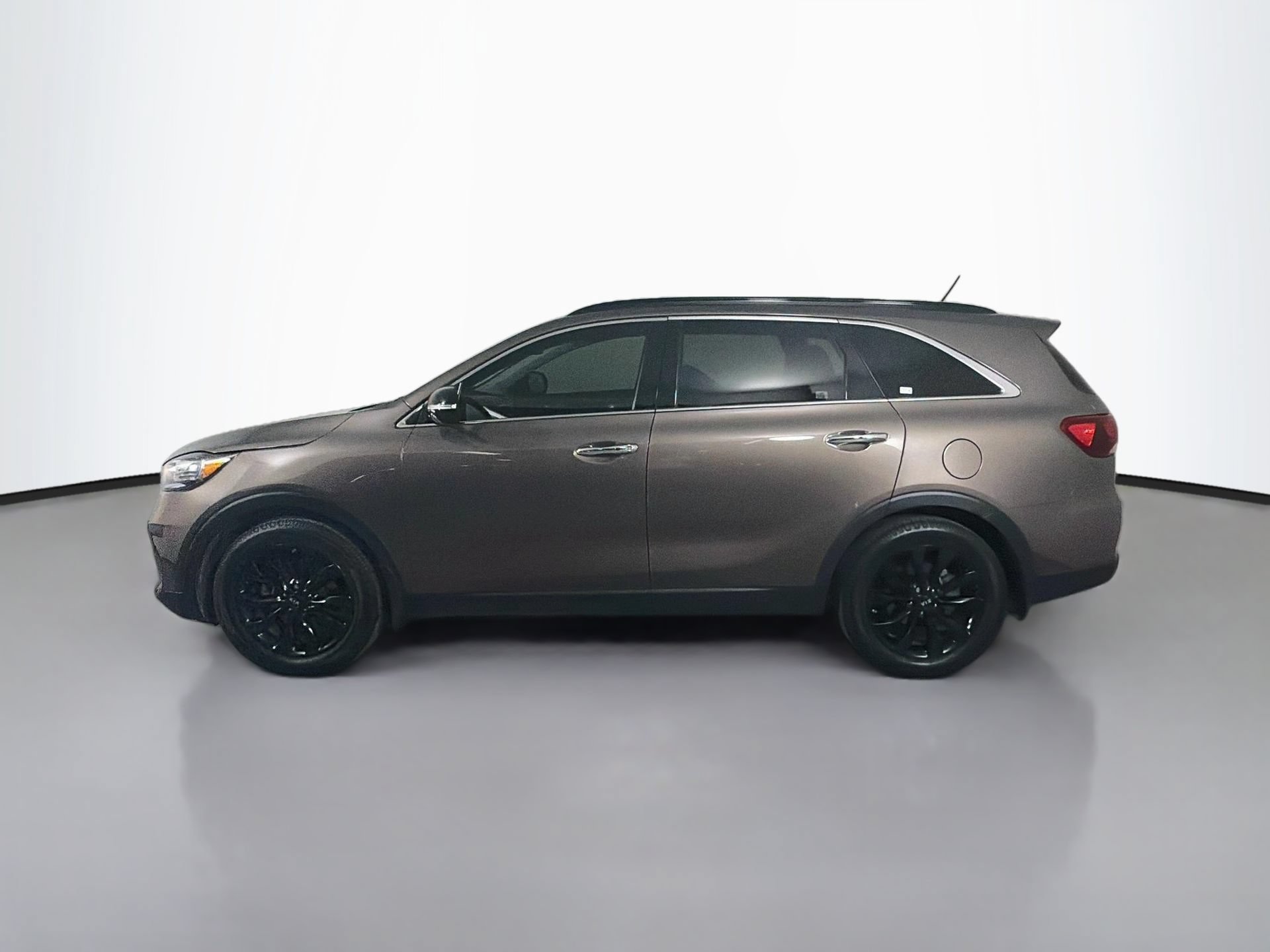 Used 2020 Kia Sorento S FWD image 9