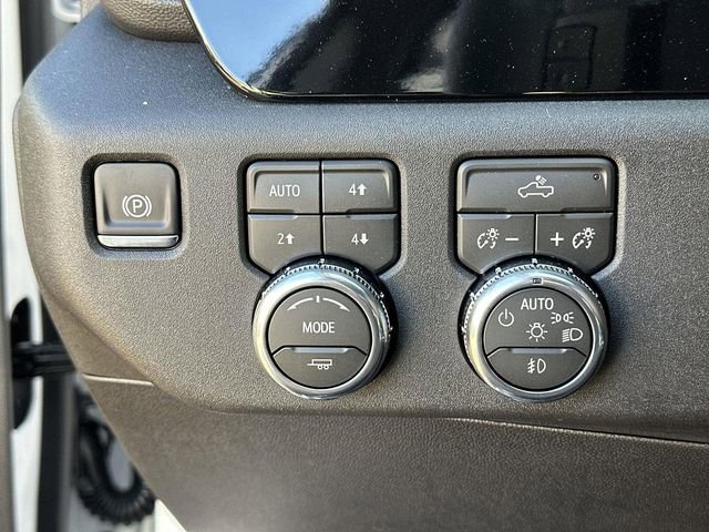 New 2026 GMC Sierra 1500 Elevation image 16