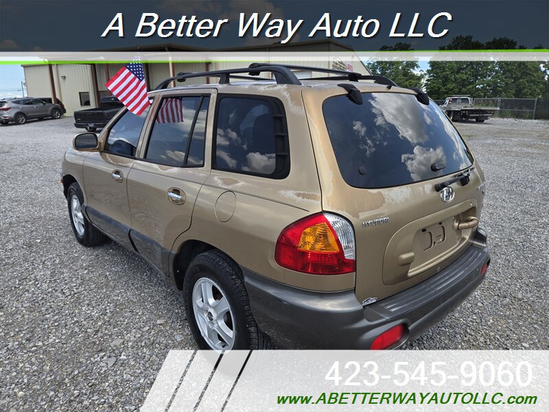 Used 2002 Hyundai Santa Fe LX FWD image 2