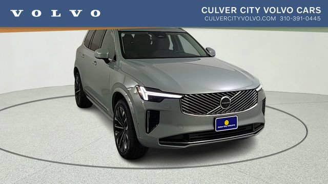 New 2026 Volvo XC90 B6 Plus w/ Protection Package Premier