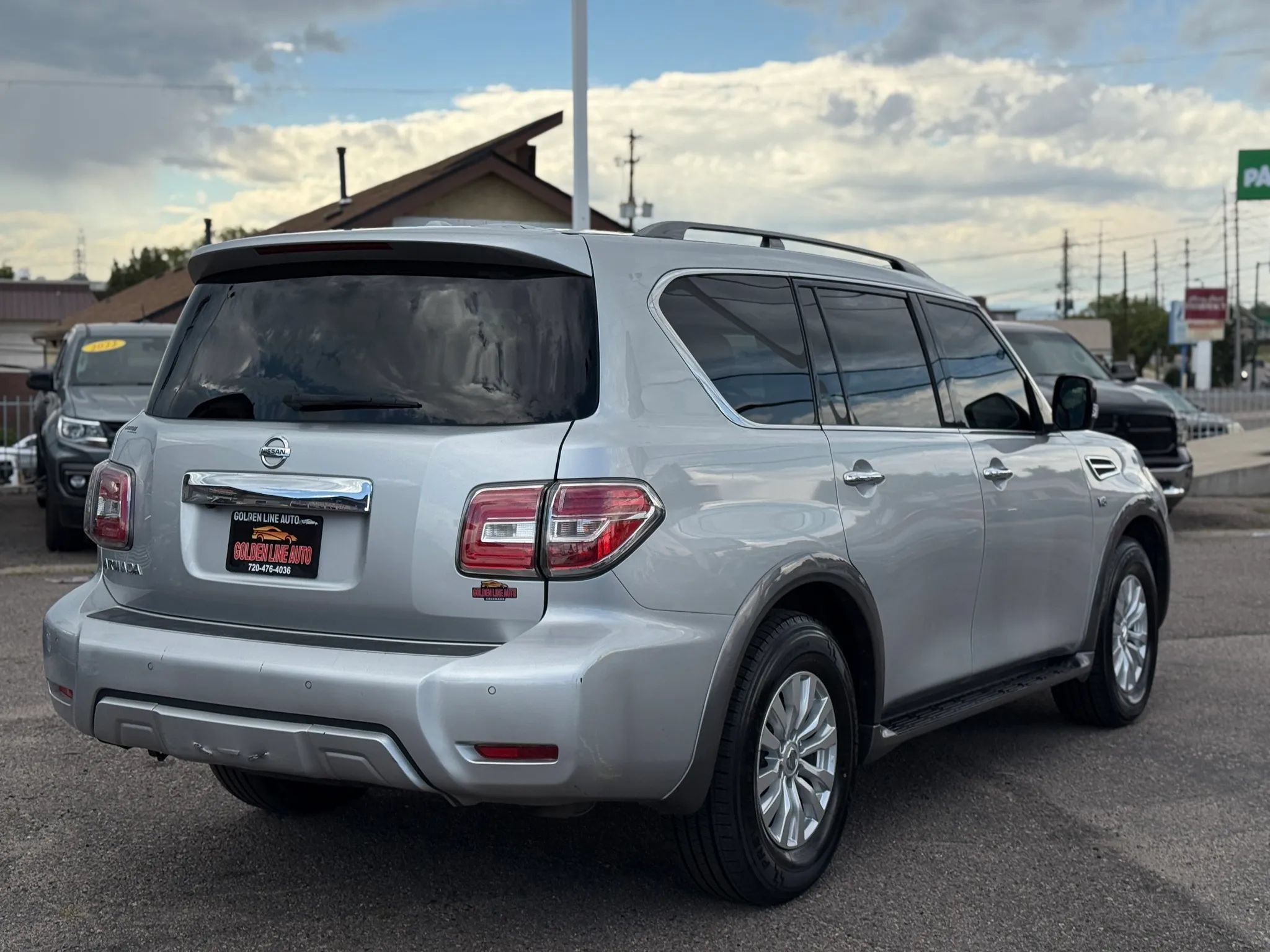 Used 2017 Nissan Armada SV w/ Driver Package AWD/4WD image 7
