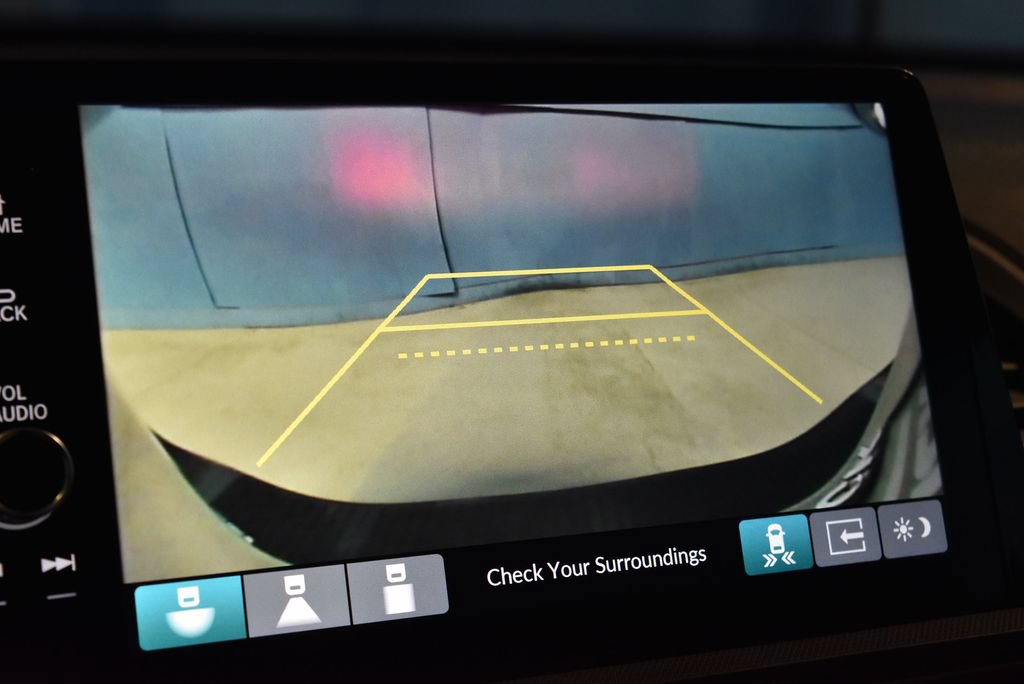 Used 2026 Honda Odyssey Touring image 12