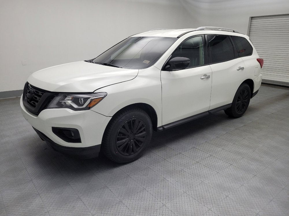 Used 2019 Nissan Pathfinder SL image 2