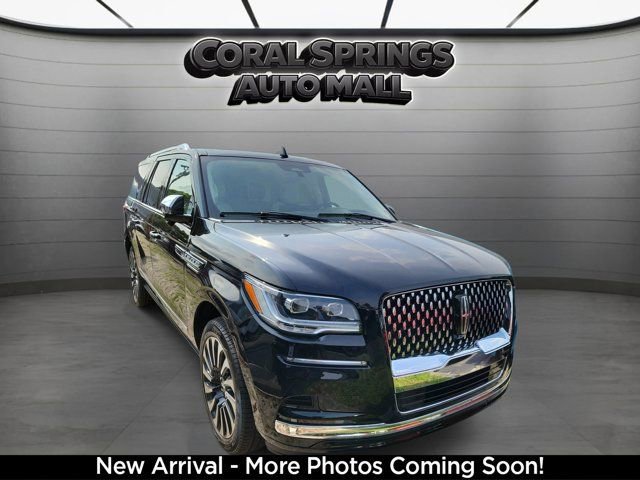 Used 2024 Lincoln Navigator L Black Label AWD/4WD image 1