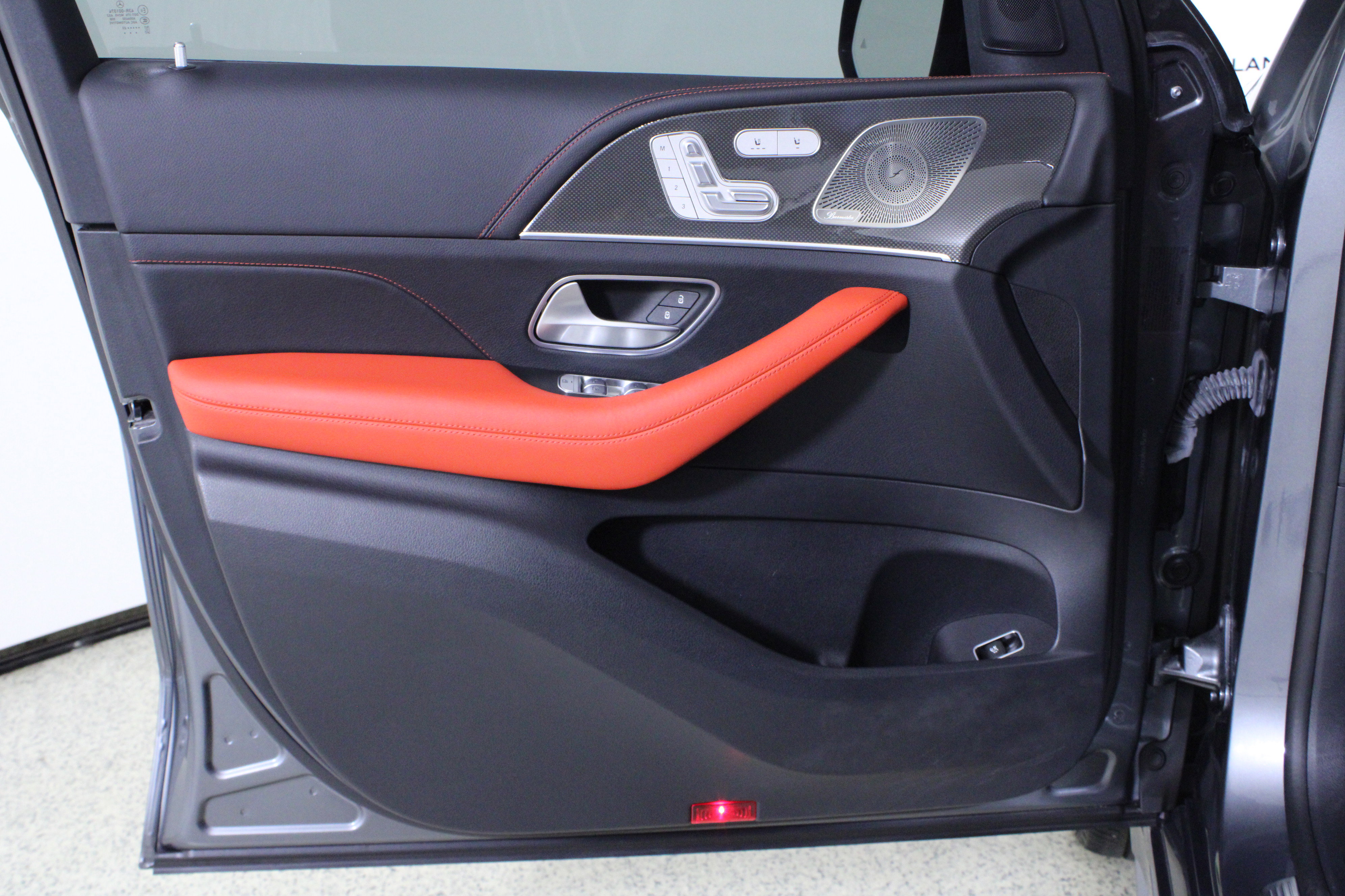 Used 2023 Mercedes-Benz GLE 53 AMG 4MATIC image 22