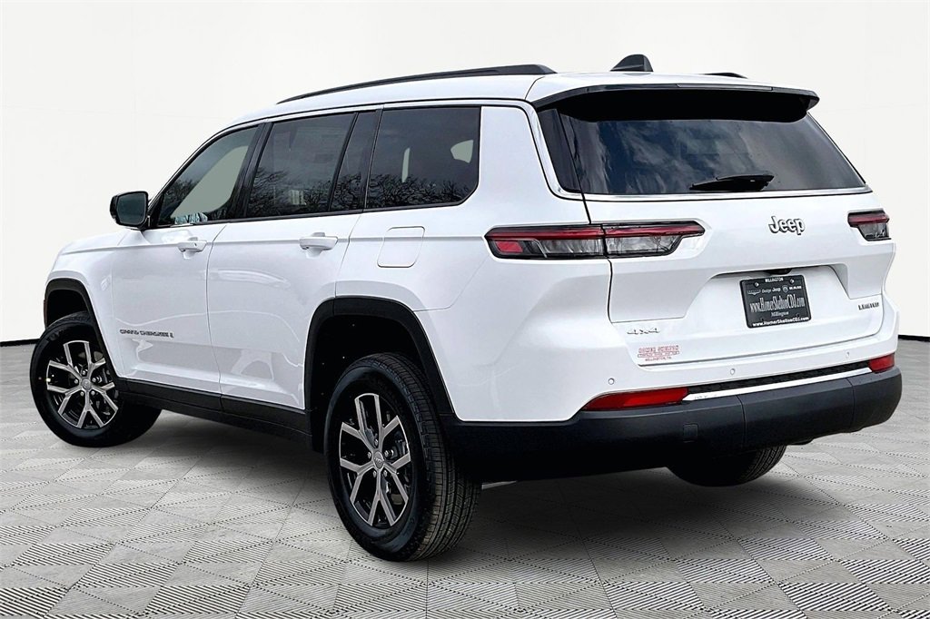 New 2025 Jeep Grand Cherokee L Limited image 3