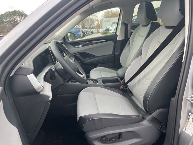 New 2026 Volkswagen Tiguan SE image 20