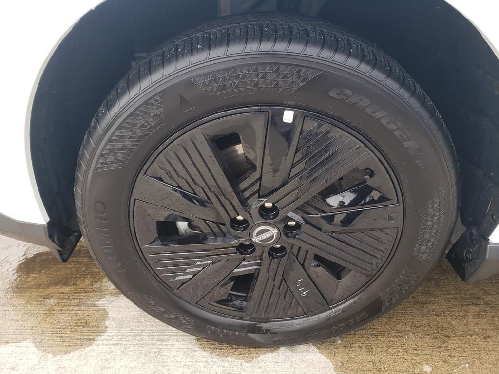 Certified 2025 Nissan Murano SV AWD/4WD image 42