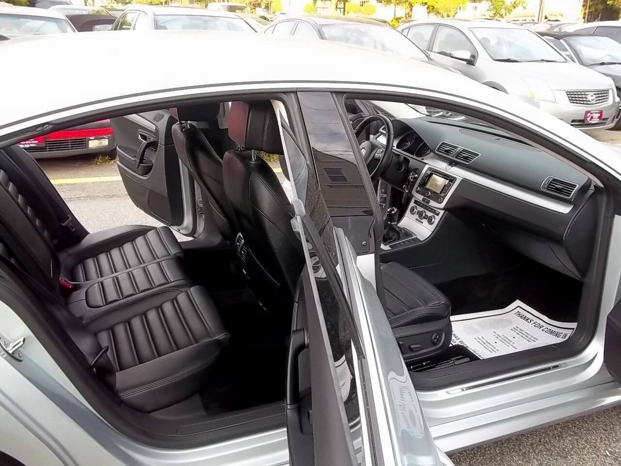 Used 2015 Volkswagen CC R-Line FWD image 9