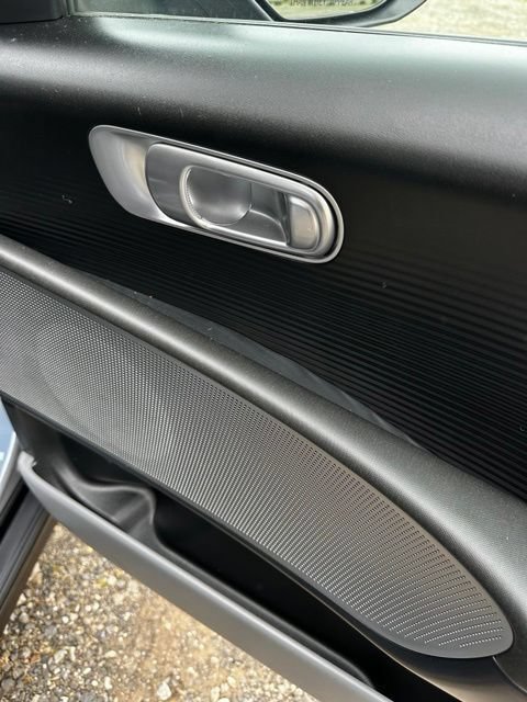 Certified 2025 Hyundai Ioniq 6 SE RWD image 18