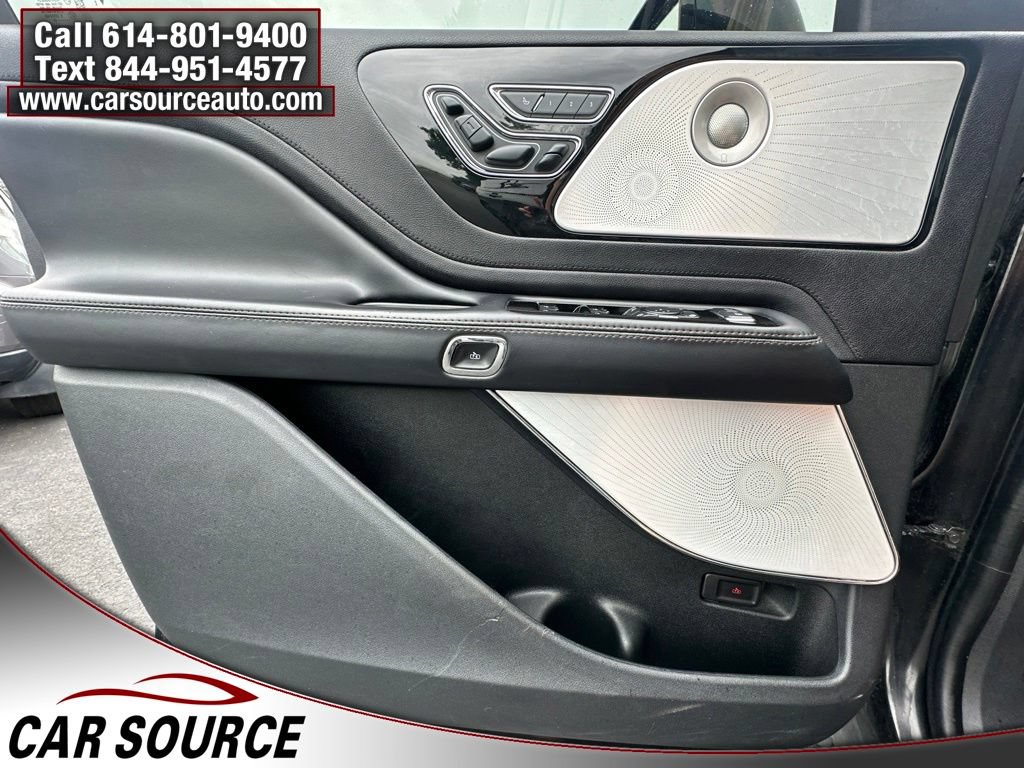 Used 2022 Lincoln Aviator Reserve w/ Equipment Group 201A AWD/4WD image 17