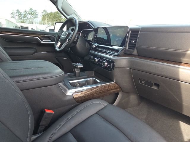Used 2025 GMC Sierra 1500 Elevation w/ Elevation Premium Package image 24