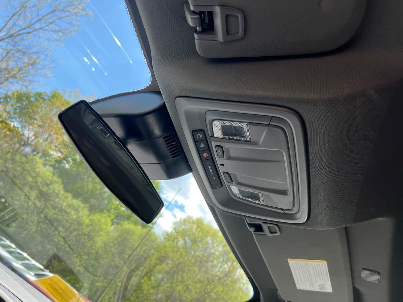 Used 2025 Chevrolet Silverado 1500 LT AWD/4WD image 26