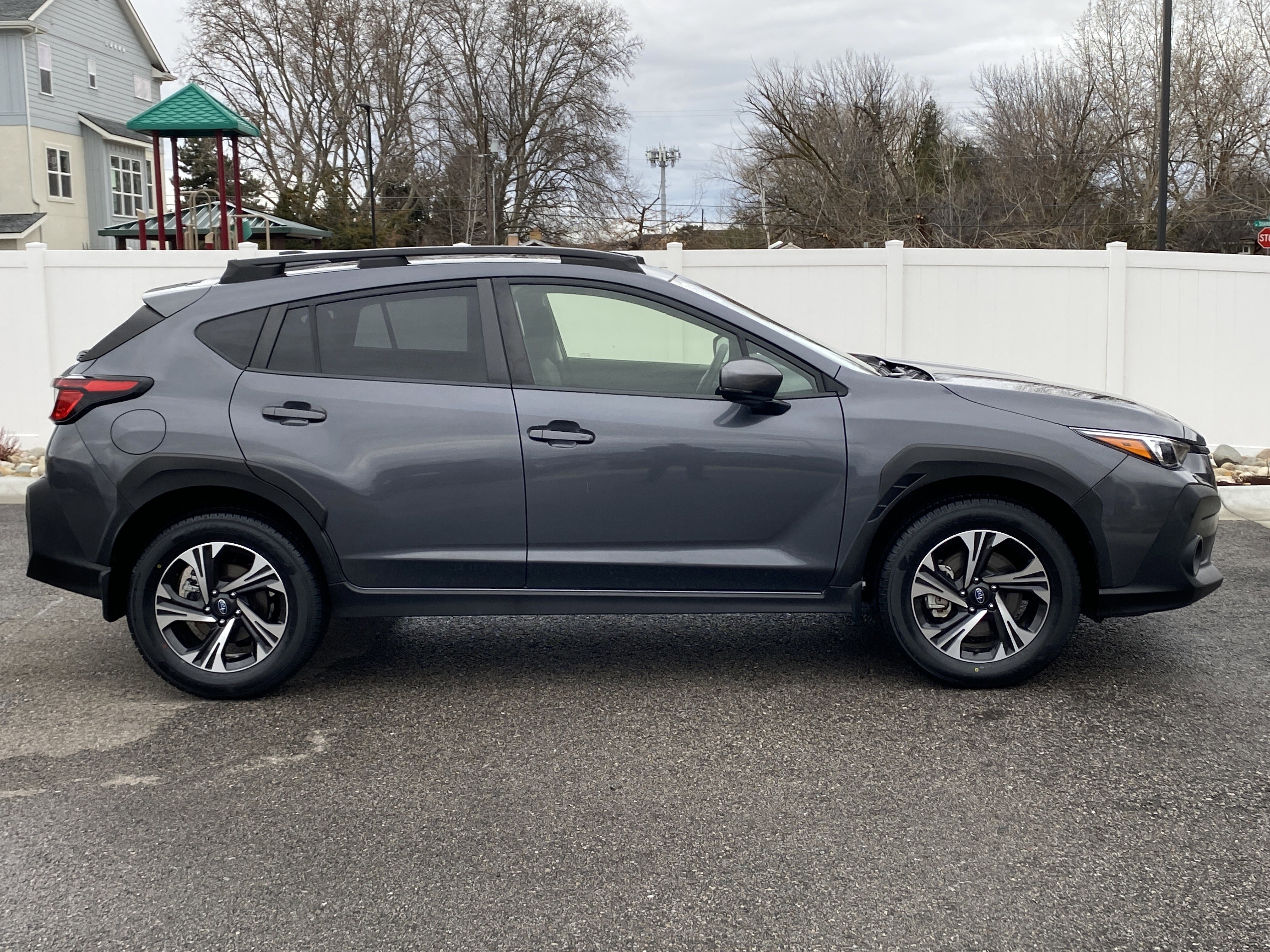 Used 2024 Subaru Crosstrek 2.0i Premium image 7