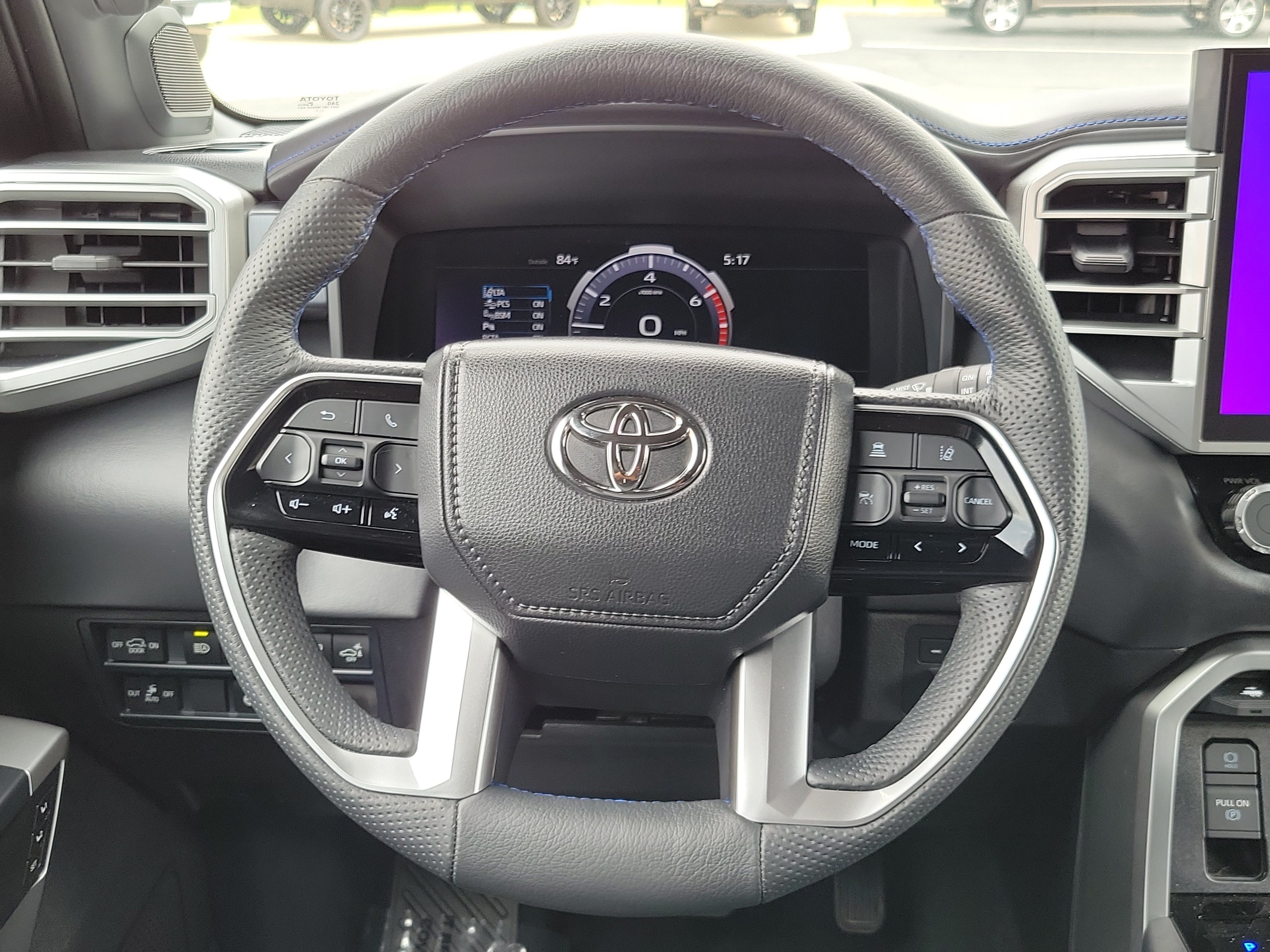 Certified 2025 Toyota Sequoia Platinum AWD/4WD image 24