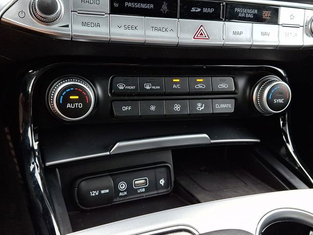 Used 2021 Kia Stinger GT2 image 16