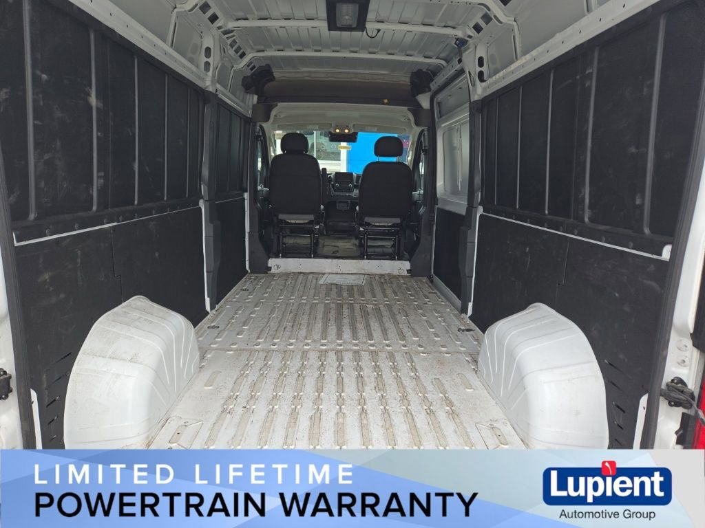 Used 2026 RAM ProMaster 2500 w/ Convenience Group FWD image 15