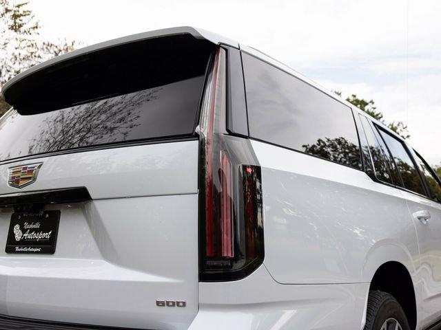 Used 2026 Cadillac Escalade ESV Sport w/ Touring Package image 65