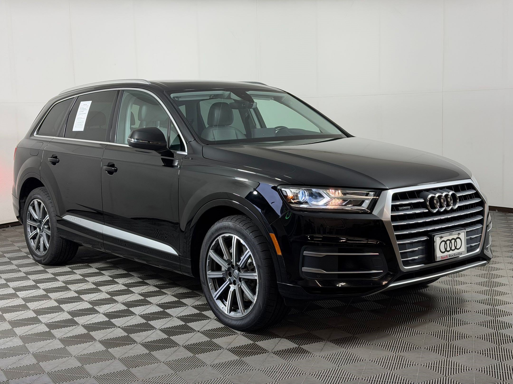 Used 2019 Audi Q7 3.0T Premium AWD/4WD image 7